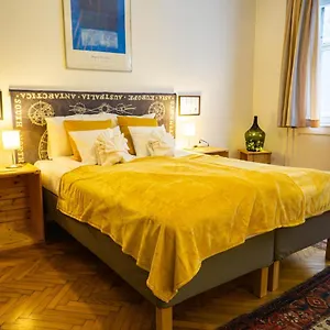 Apartman Bond & Sue, Budapest